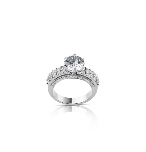 Кольцо из белого золота с бриллиантами