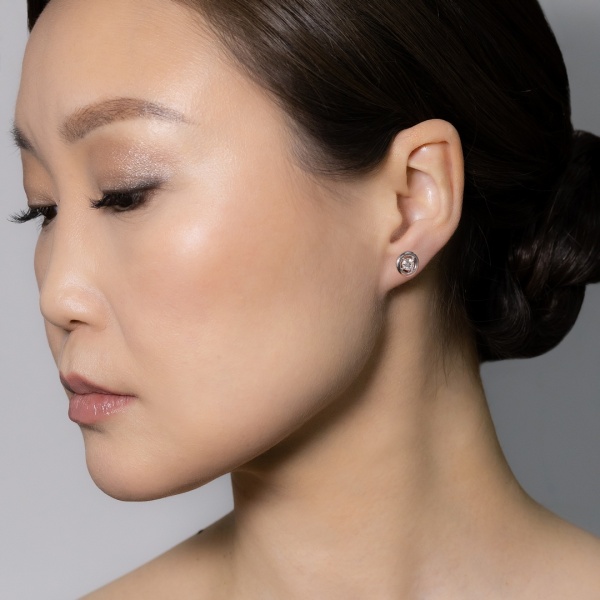 Серьги из белого золота с бриллиантами