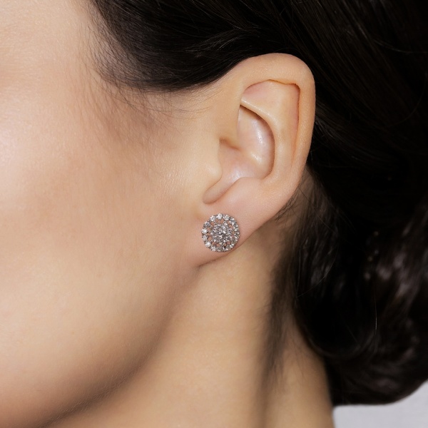 Серьги из белого золота с бриллиантами