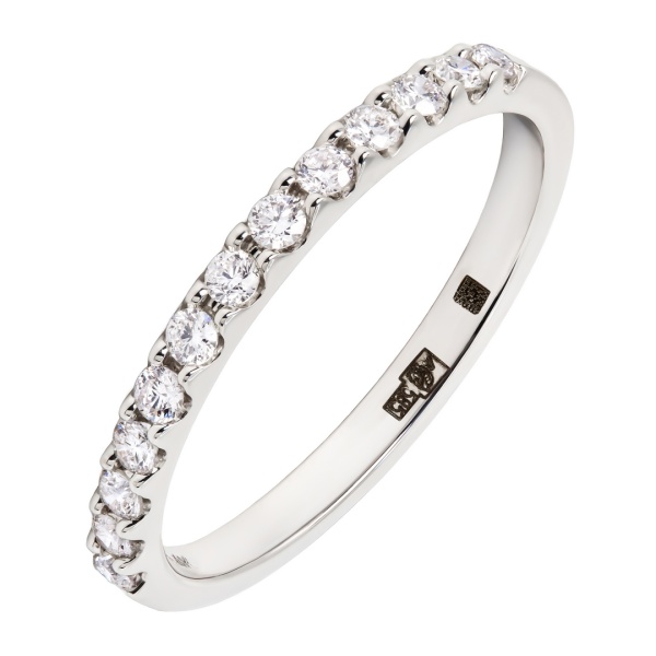 Кольцо из белого золота с бриллиантами