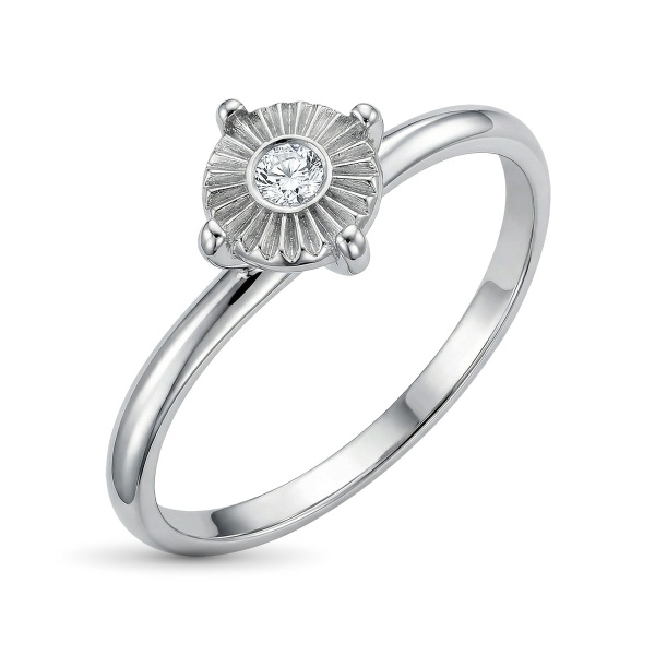 Кольцо из белого золота с бриллиантом