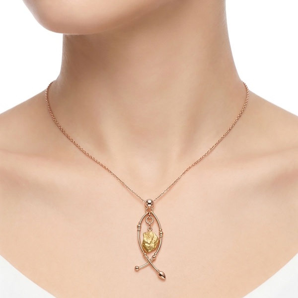 Подвеска из красного золота с самородком