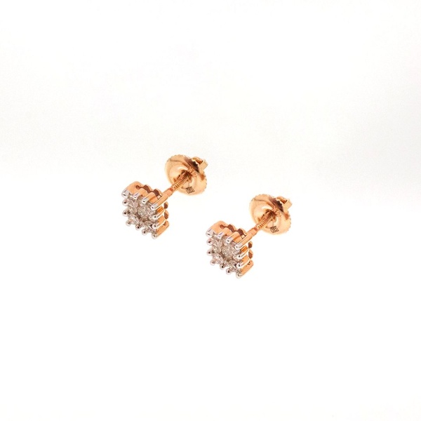 Серьги из красного золота с бриллиантами