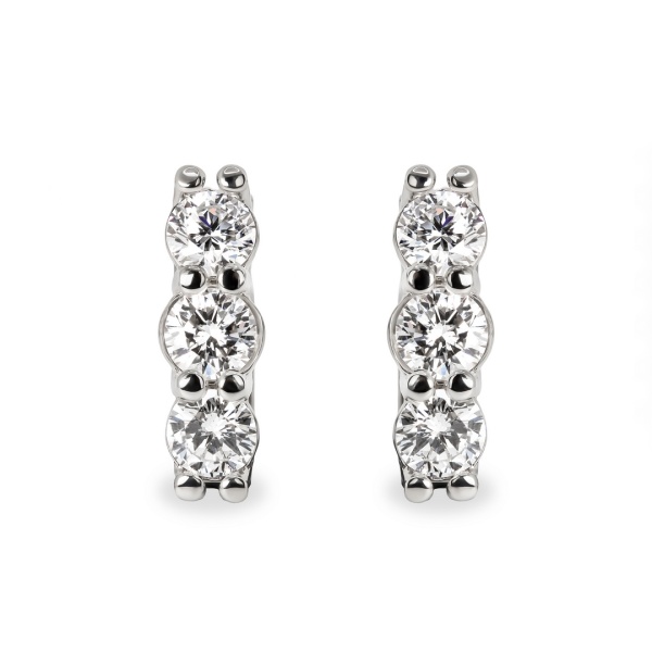 Серьги из белого золота с бриллиантами