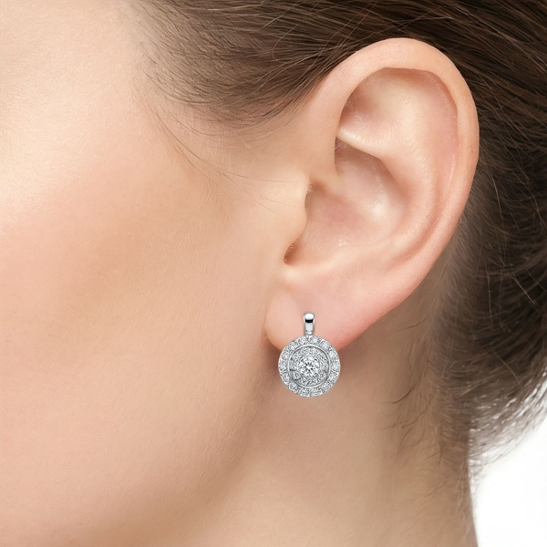 Серьги из белого золота с бриллиантами