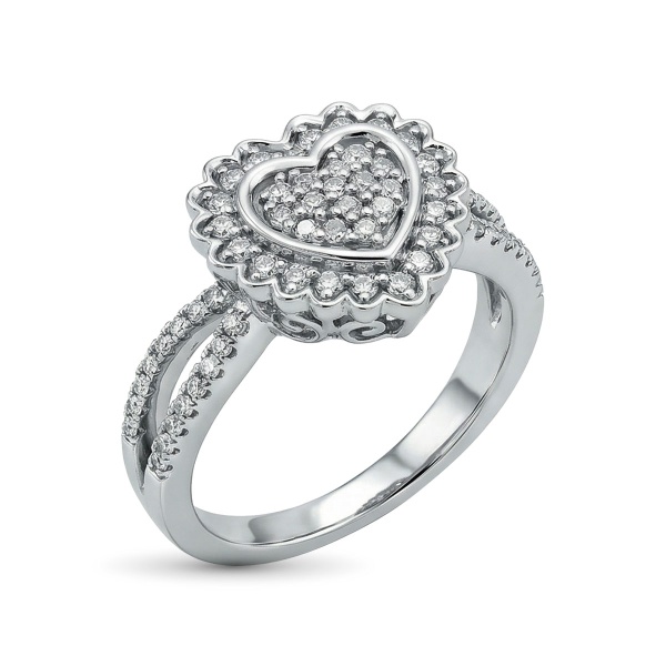 Кольцо из серебра с бриллиантами