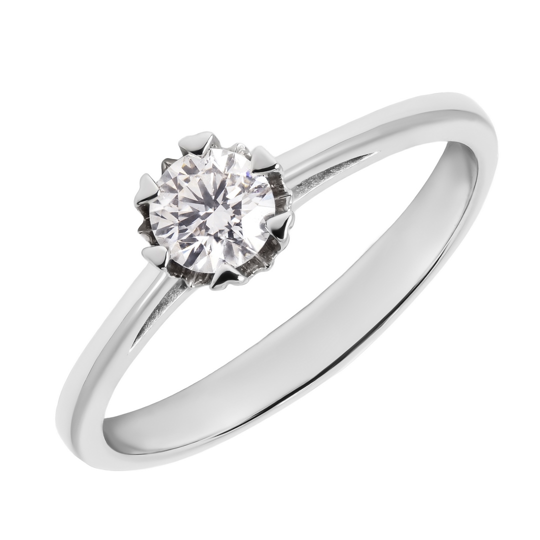 Кольцо из белого золота с бриллиантом