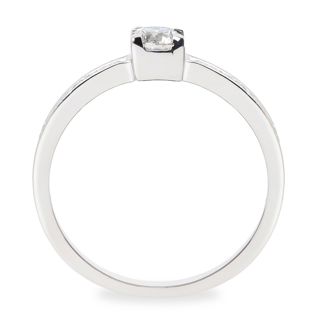 Кольцо из белого золота с бриллиантами