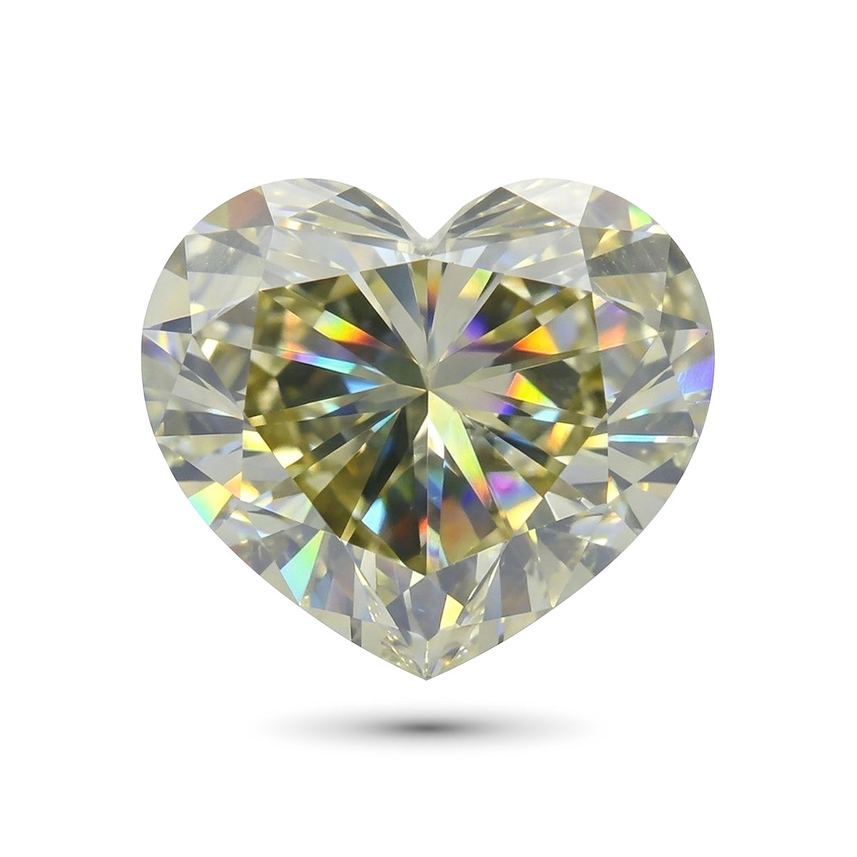 Бриллиант сердце 16,060 карат