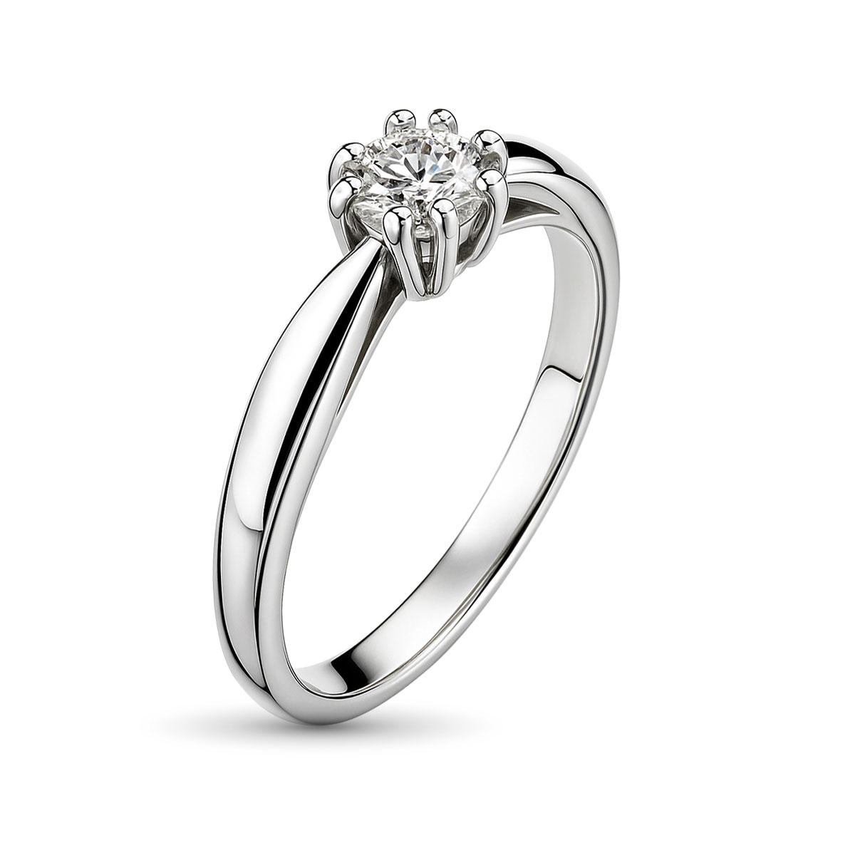 Кольцо из белого золота с бриллиантом