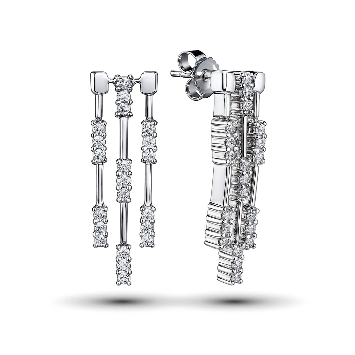 Серьги из белого золота с бриллиантами