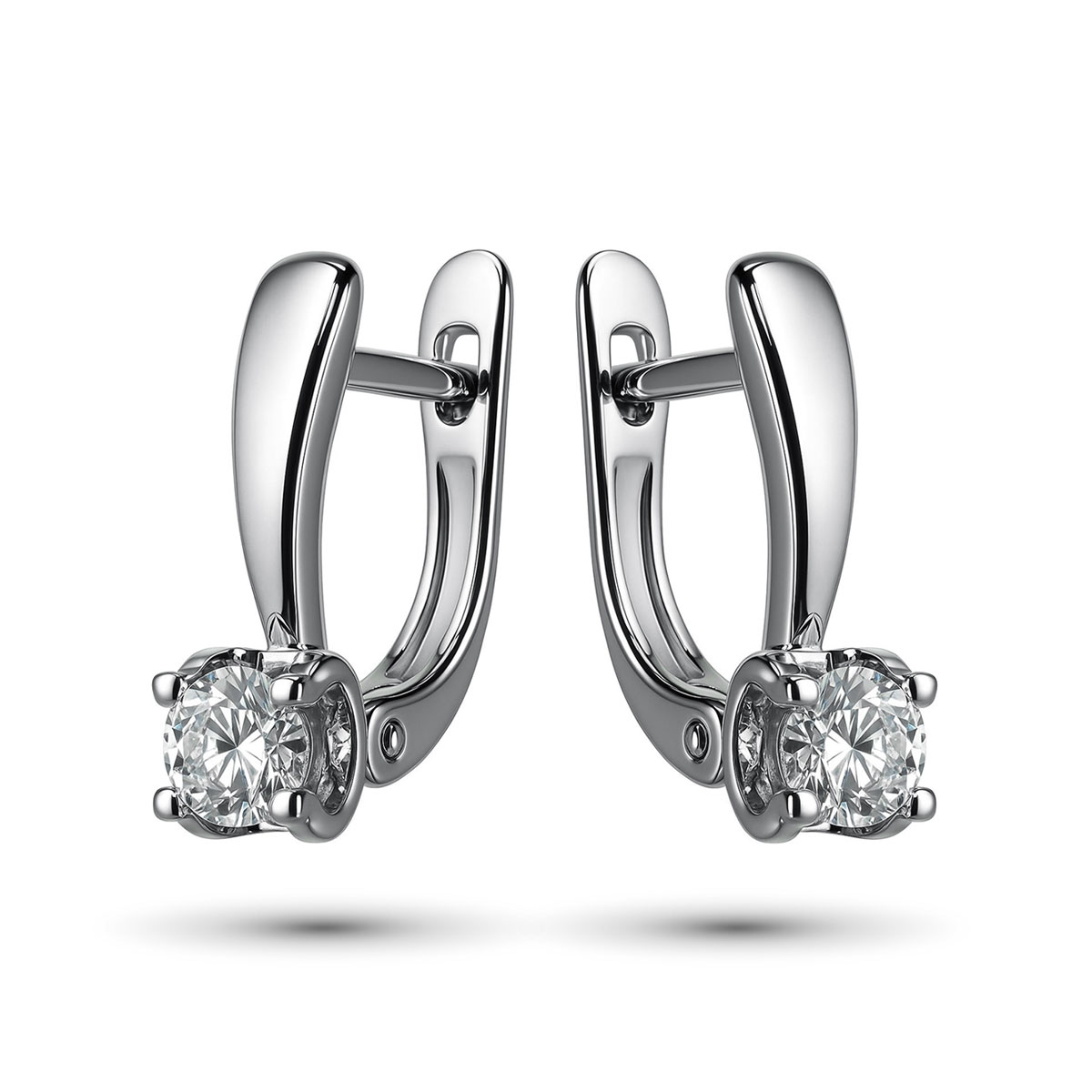 Серьги из белого золота с бриллиантами