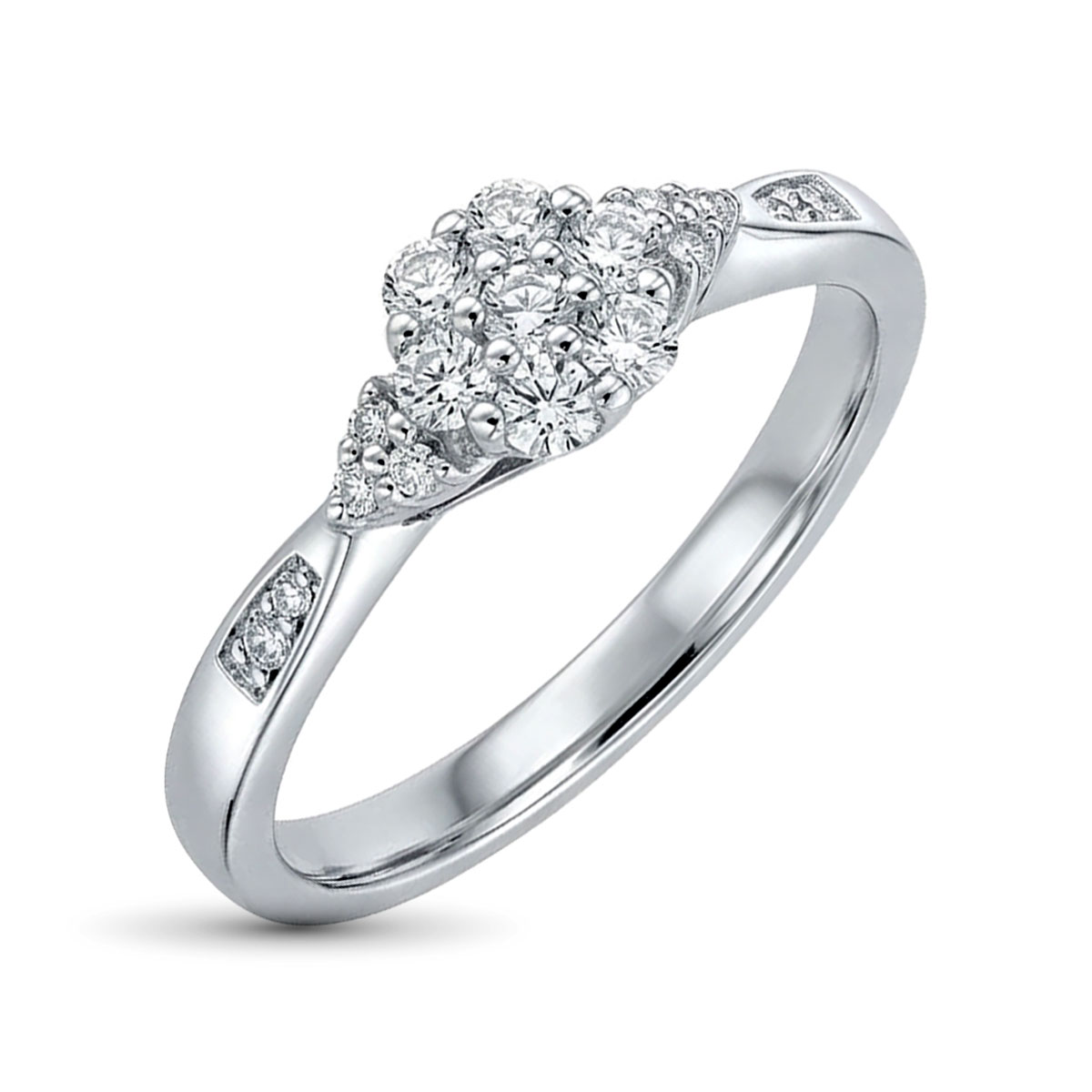 Кольцо из белого золота с бриллиантами