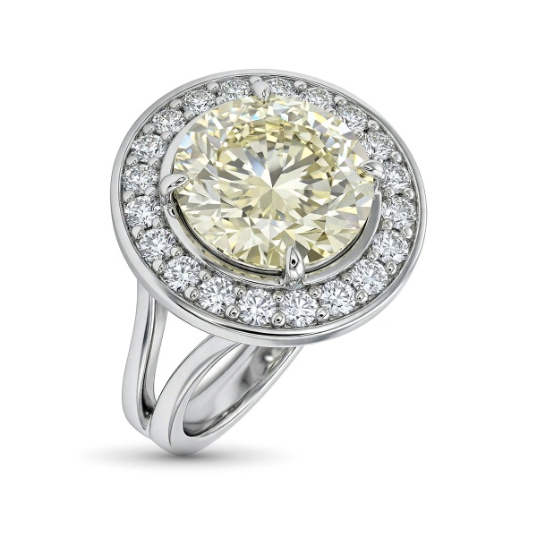 Кольцо из белого золота с бриллиантами