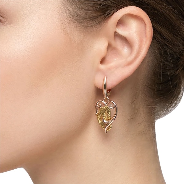 Серьги из красного золота с самородком