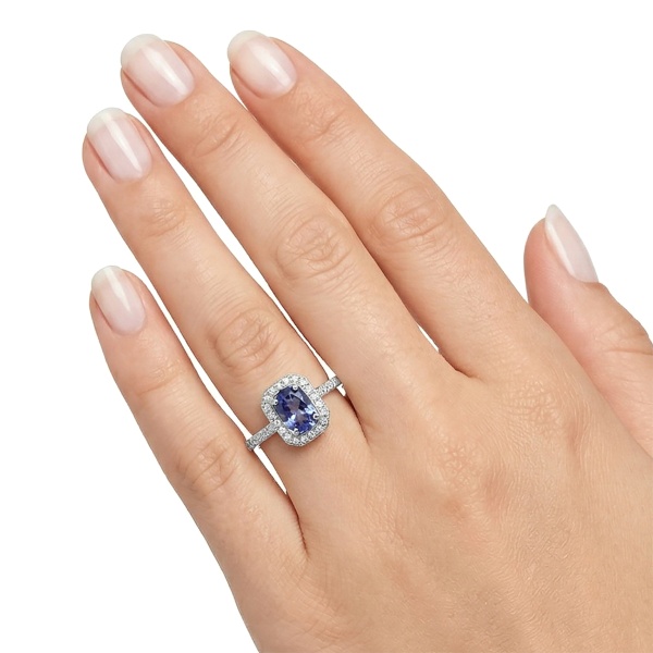 Кольцо из родированного золота с танзанит и бриллиантами