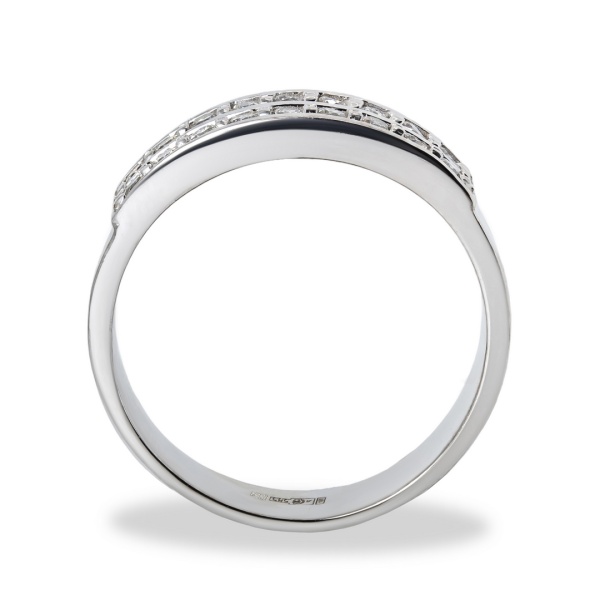 Кольцо из белого золота с бриллиантами