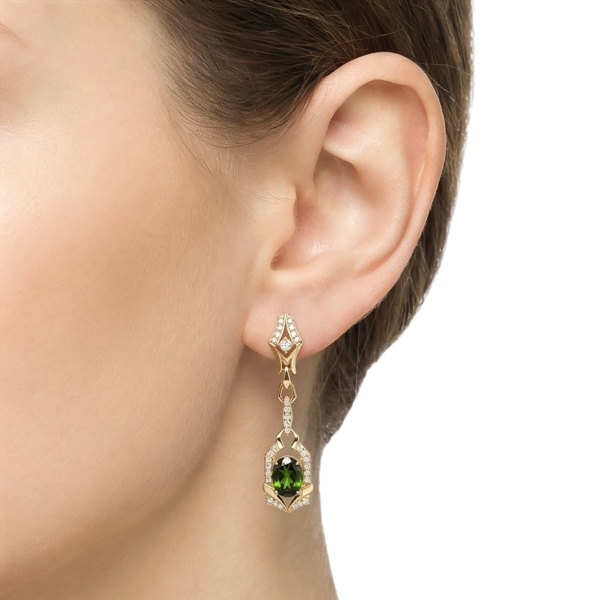 Серьги из желтого золота с хромдиопсидом и бриллиантами