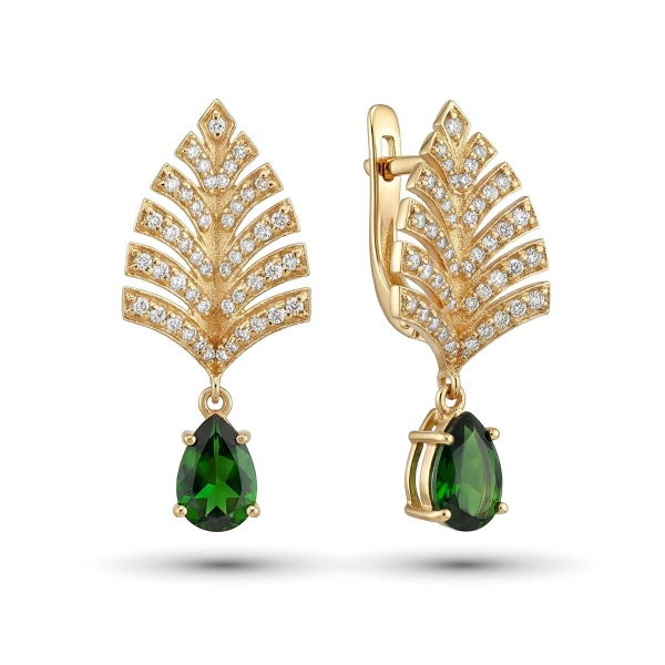 Серьги из желтого золота с хромдиопсидом и бриллиантами