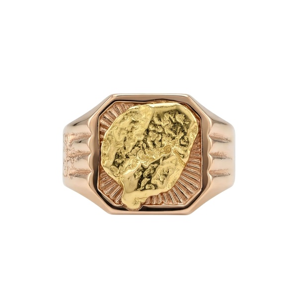 Кольцо из красного золота с самородком