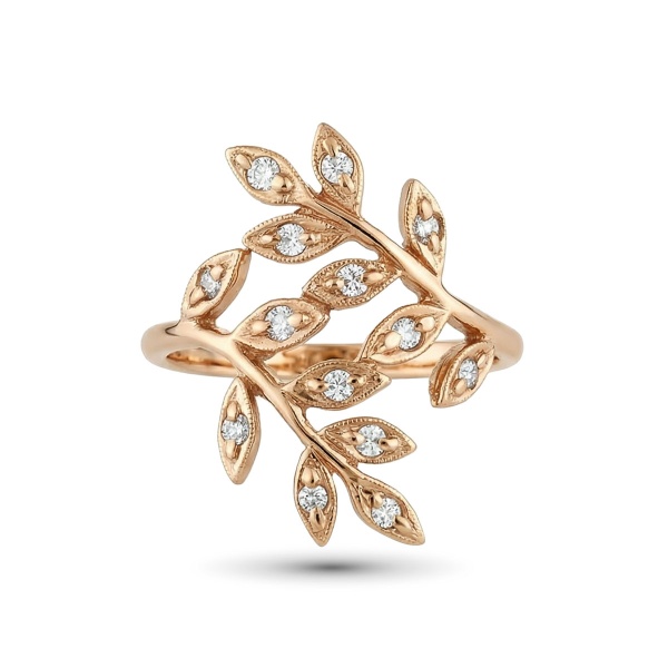 Кольцо из красного золота с бриллиантами