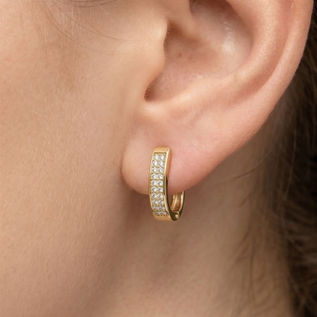 Серьги из желтого золота с бриллиантами