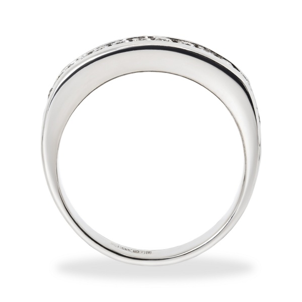 Кольцо из белого золота с бриллиантами