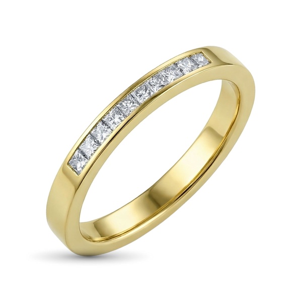 Кольцо из желтого золота с бриллиантами