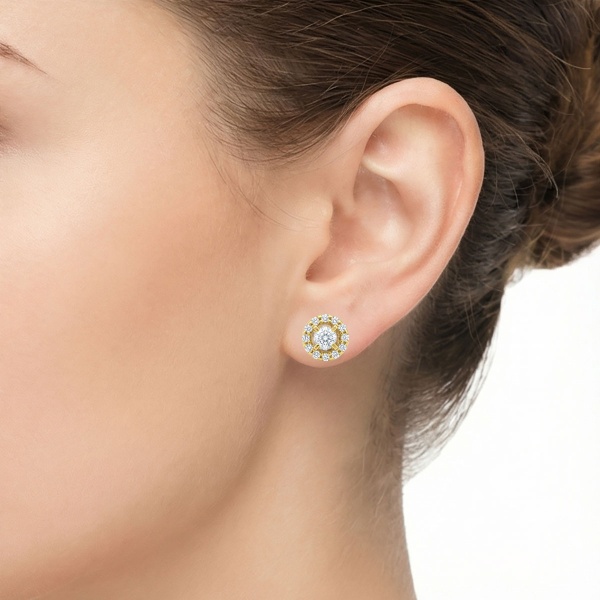 Серьги из желтого золота с бриллиантами